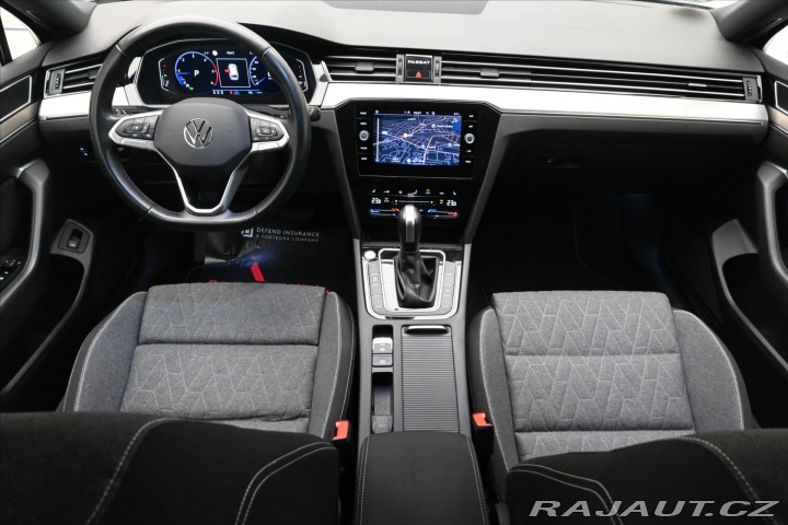 Volkswagen Passat 2,0 TDI 110kW DSG Businne 2022