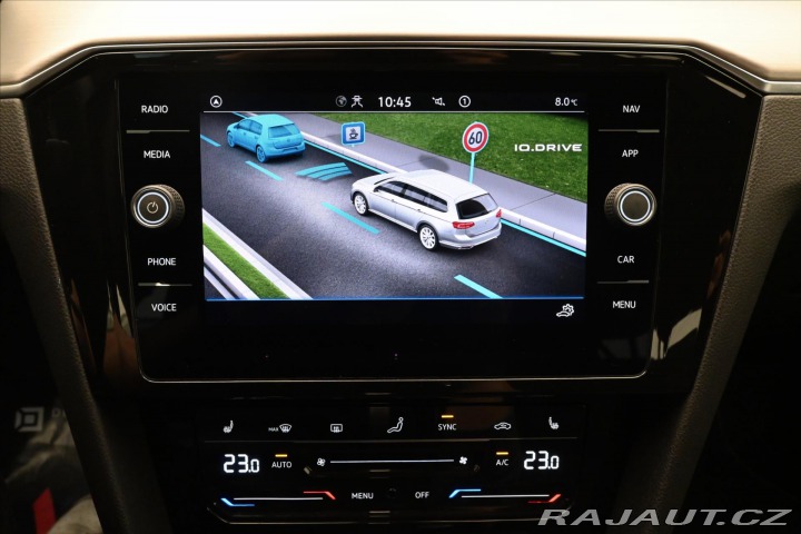 Volkswagen Passat 2,0 TDI 110kW DSG Businne 2022