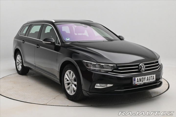 Volkswagen Passat 2,0 TDI 110kW DSG Businne 2022