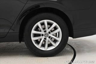 Volkswagen Passat 2,0 TDI 110kW DSG Businne 2022