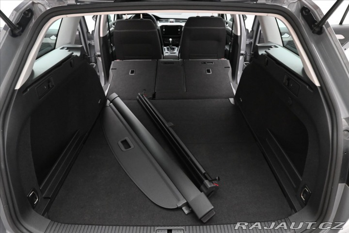 Volkswagen Passat 2,0 TDI 110kW DSG Busines 2022