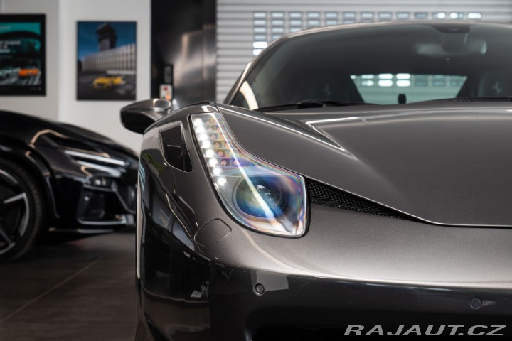 Ferrari 458 2011
