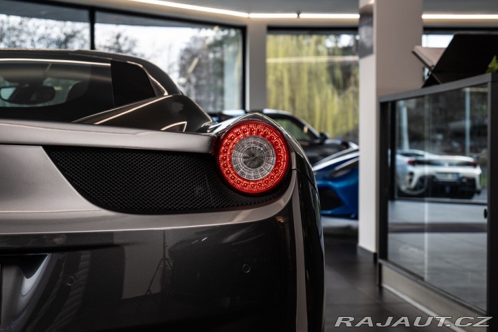Ferrari 458 2011