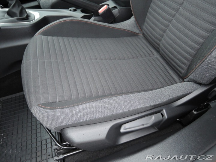 Peugeot 2008 1,2 Puretech ČR Záruka do 2022