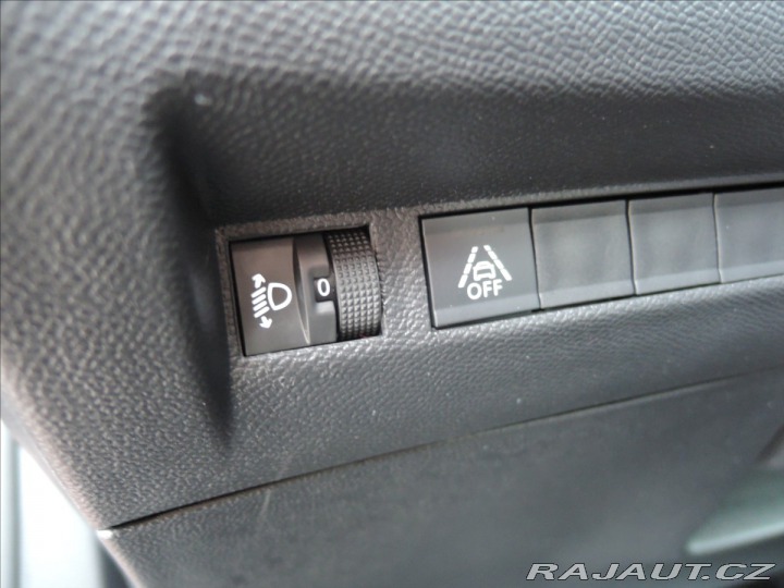 Peugeot 2008 1,2 Puretech ČR Záruka do 2022