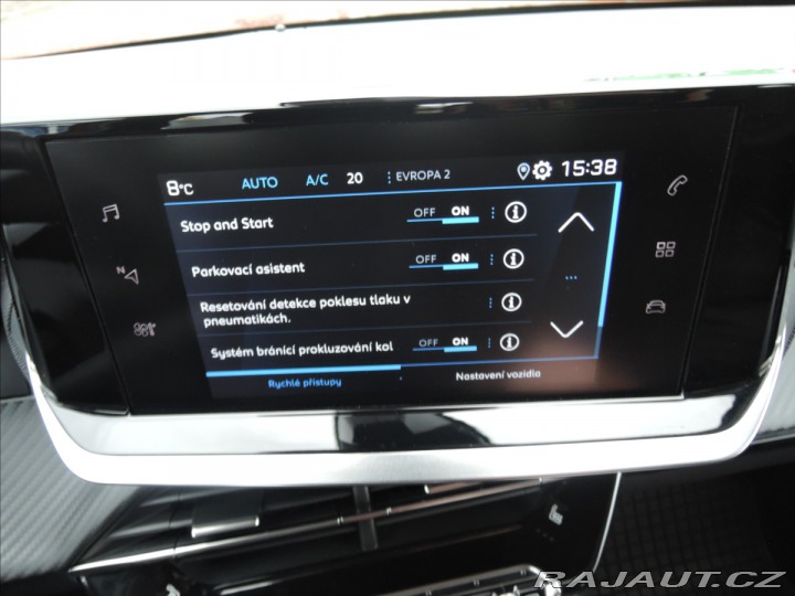 Peugeot 2008 1,2 Puretech ČR Záruka do 2022