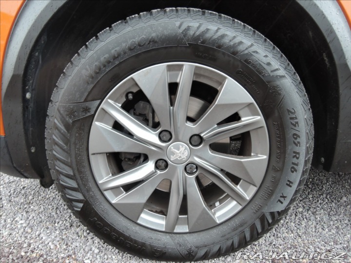 Peugeot 2008 1,2 Puretech ČR Záruka do 2022