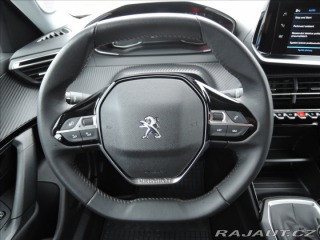 Peugeot 2008 1,2 Puretech ČR Záruka do 2022