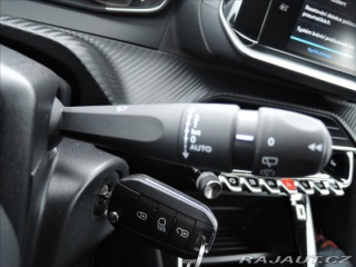 Peugeot 2008 1,2 Puretech ČR Záruka do 2022
