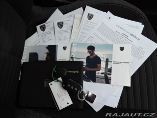 Peugeot 2008 1,2 Puretech ČR Záruka do 2022