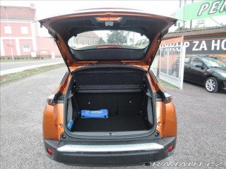 Peugeot 2008 1,2 Puretech ČR Záruka do 2022