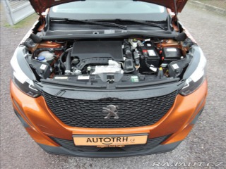 Peugeot 2008 1,2 Puretech ČR Záruka do 2022