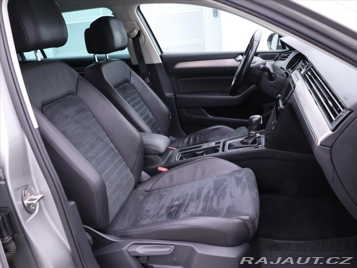 Volkswagen Passat 2,0 TDI 110kW DSG CZ High 2016