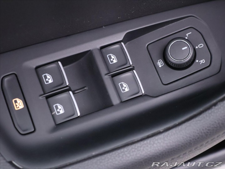Volkswagen Passat 2,0 TDI 110kW DSG CZ High 2016