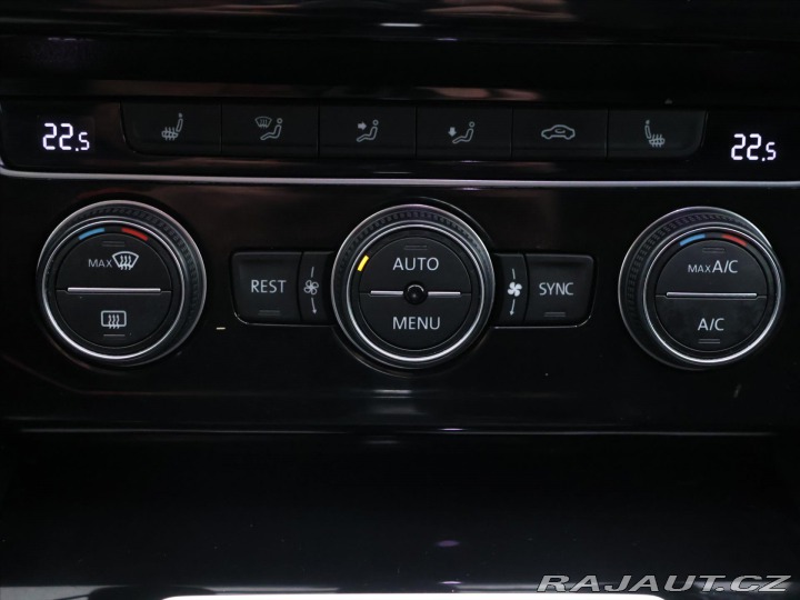 Volkswagen Passat 2,0 TDI 110kW DSG CZ High 2016