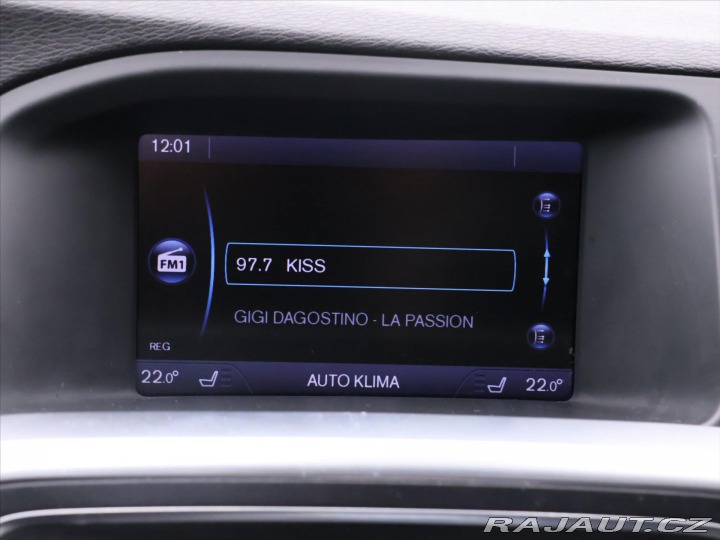 Volvo V60 2,4 D4 V5 Aut. AWD R-desi 2013