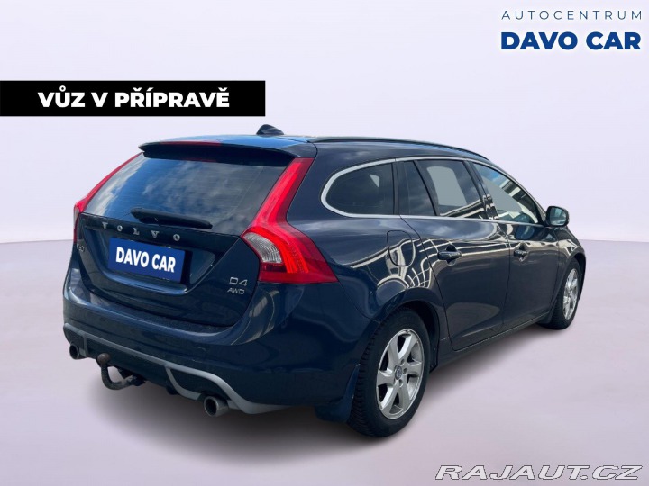 Volvo V60 2,4 D4 V5 120kW AWD R-des 2013