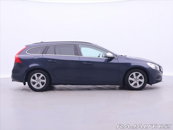 Volvo V60 2,4 D4 V5 Aut. AWD R-desi 2013