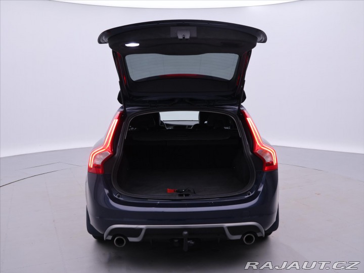 Volvo V60 2,4 D4 V5 Aut. AWD R-desi 2013