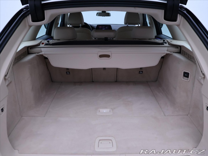 Volkswagen Ostatní modely 2,0 520d Luxury Line CZ D 2020