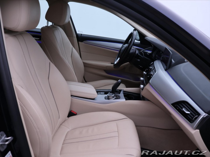 Volkswagen Ostatní modely 2,0 520d Luxury Line CZ D 2020