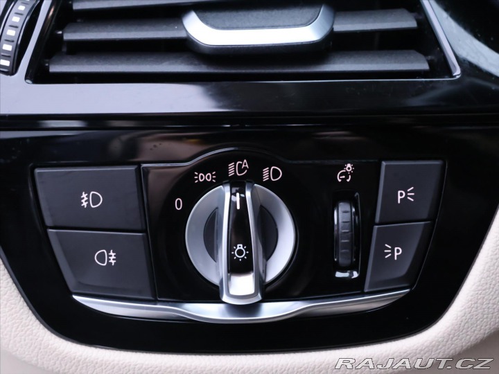 Volkswagen Ostatní modely 2,0 520d Luxury Line CZ D 2020