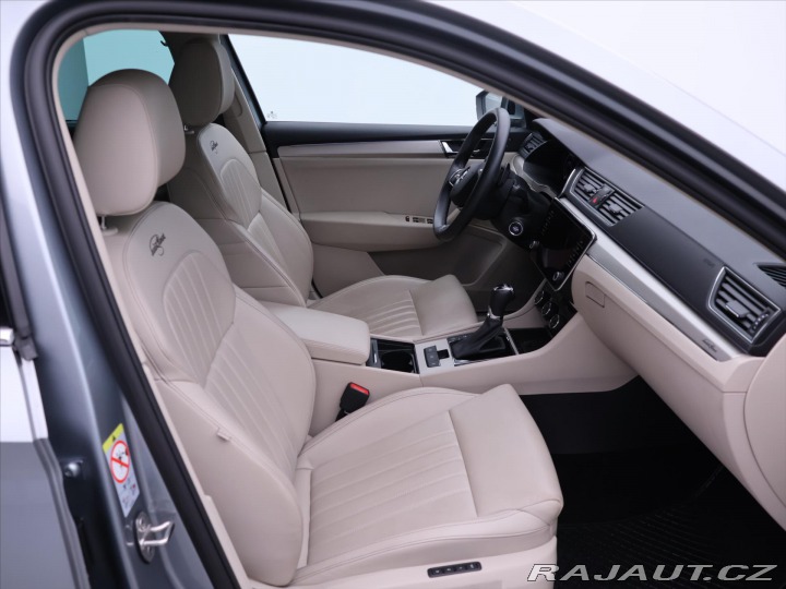 Škoda Superb 2,0 TDI DSG L&K LED 2021