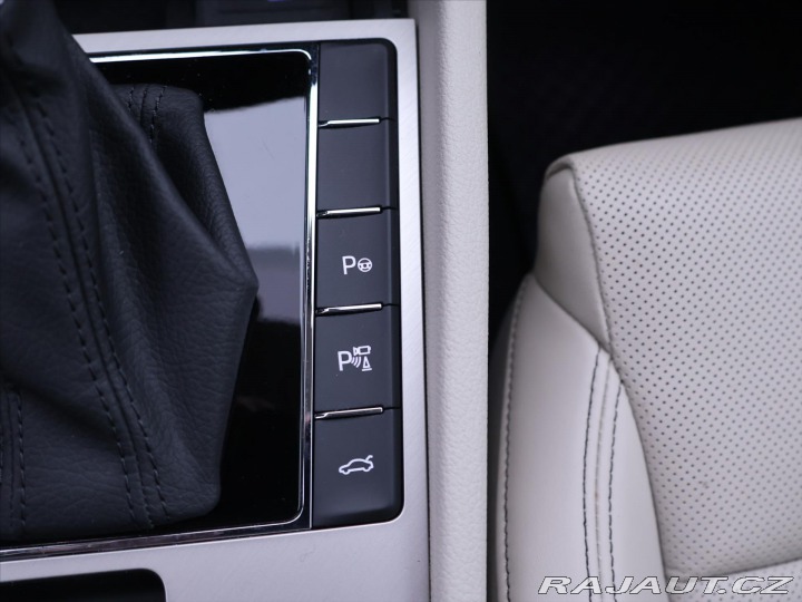 Škoda Superb 2,0 TDI DSG L&K LED 2021