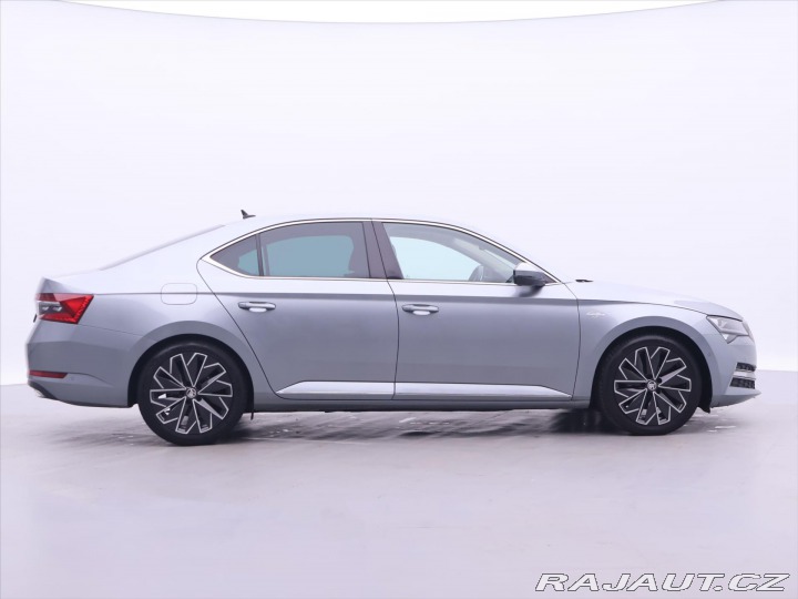 Škoda Superb 2,0 TDI DSG L&K LED 2021