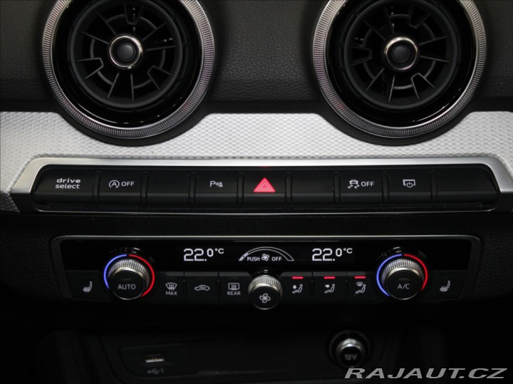Audi Q2 2,0 TDi 110kW Quattro S-L 2022
