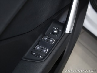Audi Q2 2,0 TDi 110kW Quattro S-L 2022