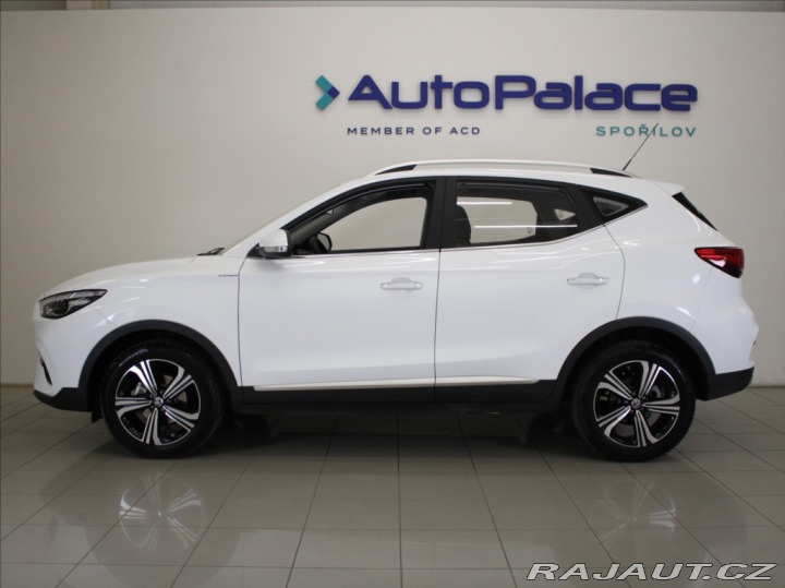 MG ZS 1,5 CVVT 78kW 15tkm. 1.ma 2023