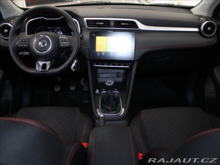 MG ZS 1,5 CVVT 78kW 15tkm. 1.ma 2023