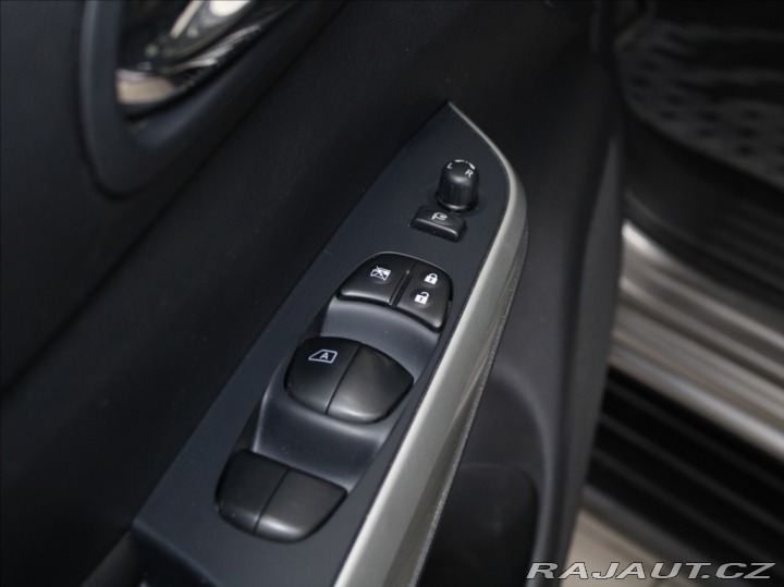 Nissan Navara 2,3 dCi AT AWD N-GUARD 1. 2022