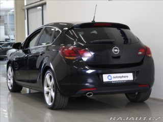 Opel Astra 2,0 CDTi 118kW Cosmo 180t 2010