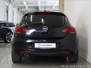 Opel Astra 2,0 CDTi 118kW Cosmo 180t 2010