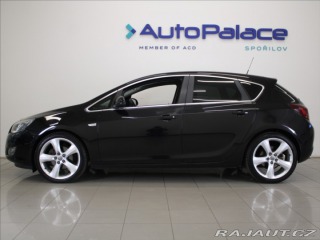 Opel Astra 2,0 CDTi 118kW Cosmo 180t 2010