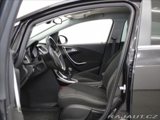 Opel Astra 2,0 CDTi 118kW Cosmo 180t 2010