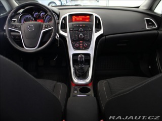 Opel Astra 2,0 CDTi 118kW Cosmo 180t 2010