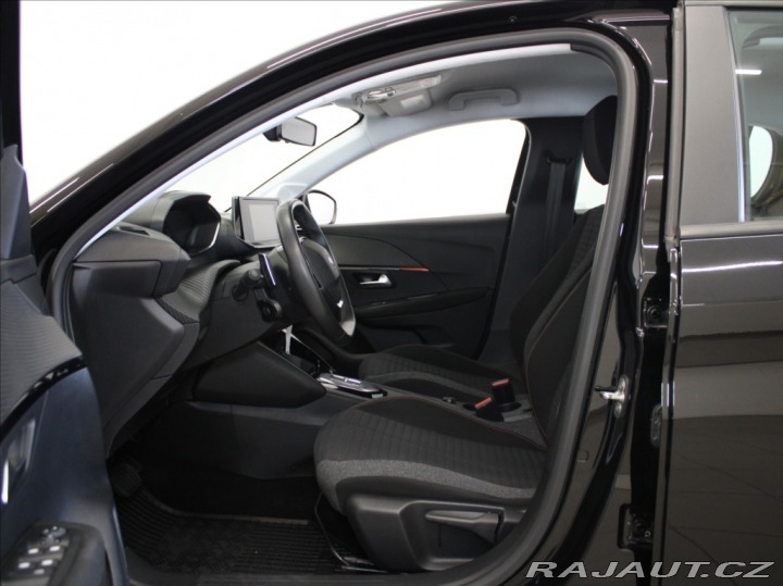 Peugeot 208 1,2 PTech 74kW AT 37tkm. 2023