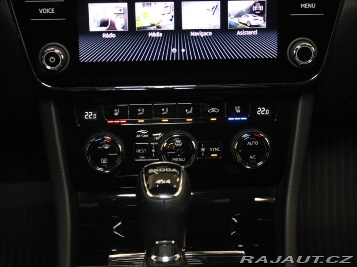 Škoda Superb 2,0 TDi 147lW 4x4 L&K 2022