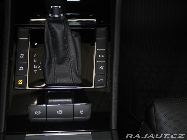 Škoda Superb 2,0 TDi 147lW 4x4 L&K 2022