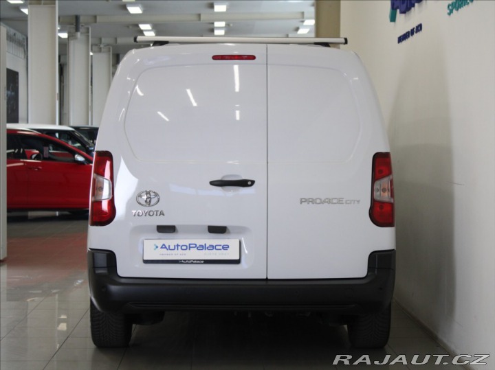 Toyota ProAce 1,5 D 75kW Active L2 ČR 2023