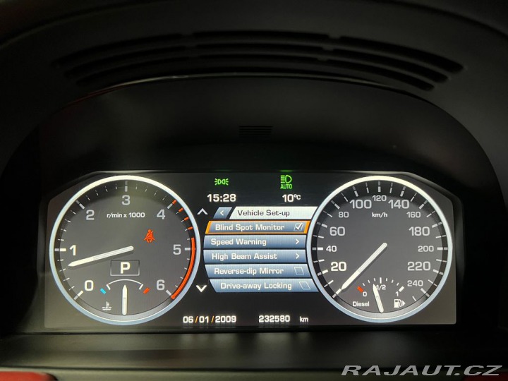 Land Rover Range Rover 4.4 TDV8 4X4 A/T AUTOBIOG 1800