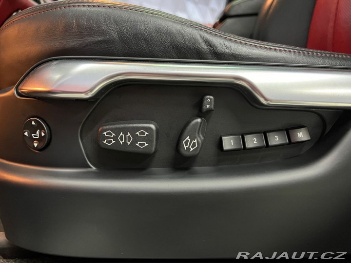 Land Rover Range Rover 4.4 TDV8 4X4 A/T AUTOBIOG 1800