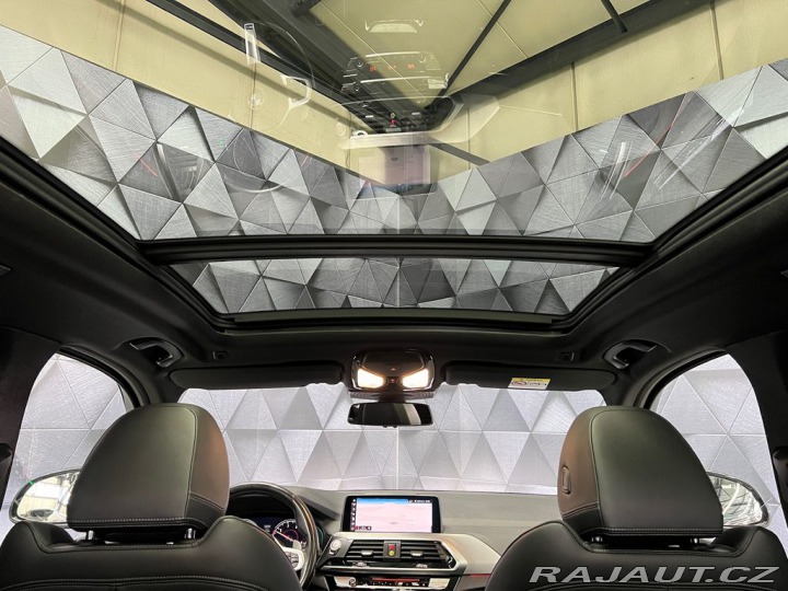 BMW X3 3.0d xDrive M-PAKET, PANO 2019