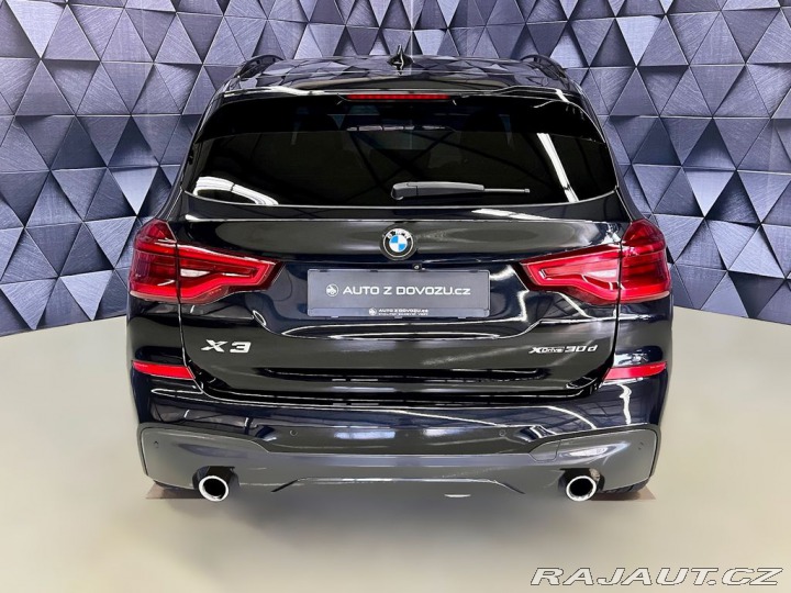 BMW X3 3.0d xDrive M-PAKET, PANO 2019