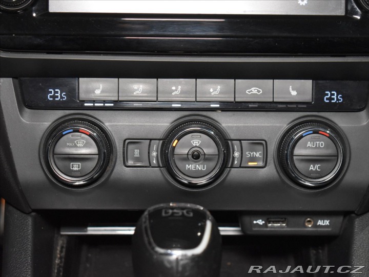 Škoda Octavia 1,4 Style Bezklíč.Webasto 2015