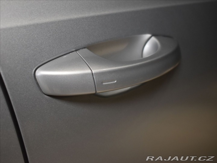 Škoda Octavia 1,4 Style Bezklíč.Webasto 2015