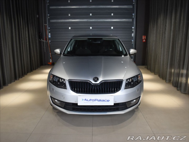 Škoda Octavia 1,4 Style Bezklíč.Webasto 2015